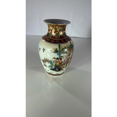 Vase chinois signé