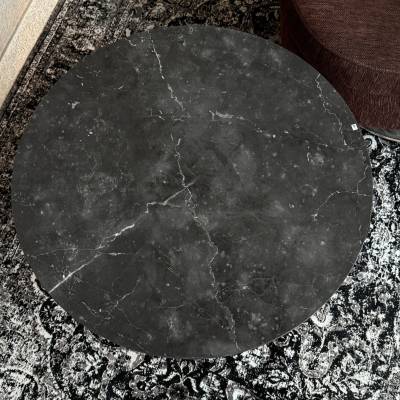 Table basse plateau effet marbre – Image 2