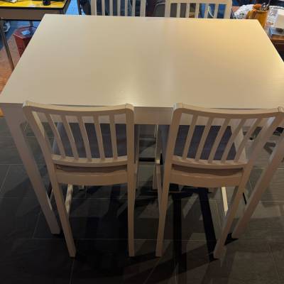 Ensemble table + 4 chaises hautes Ekedalen IKEA – Image 4