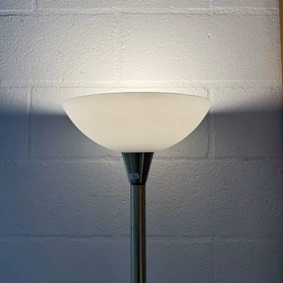 Lampadaire couleur Or – Image 6