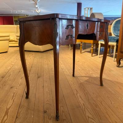 Coiffeuse en bois – Image 4