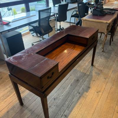 Bureau en bois – Image 6