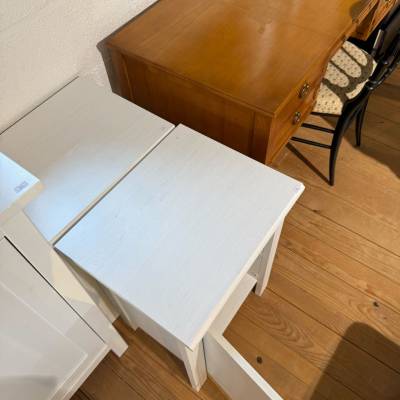 Table de nuit blanche – Image 2
