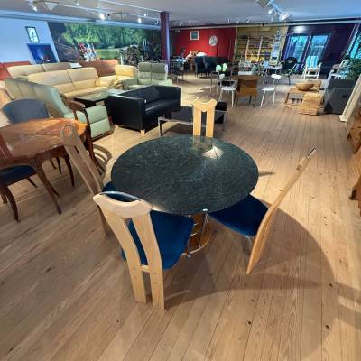 Ensemble table marbre vert  avec 4 chaises – Image 4