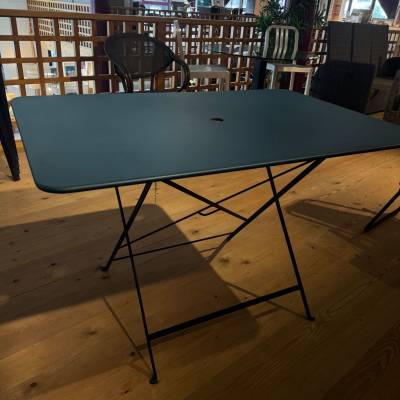 Table extérieur bleu pliable – Image 2