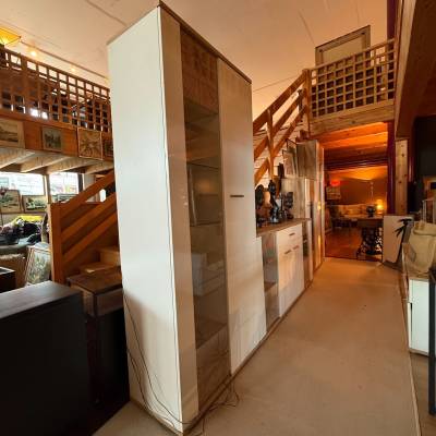 Armoire bois et blanc vitrée – Image 4