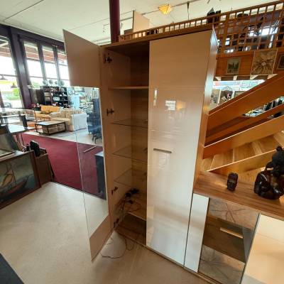 Armoire bois et blanc vitrée – Image 2