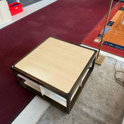 Table basse en bois avec roulette – Image 5