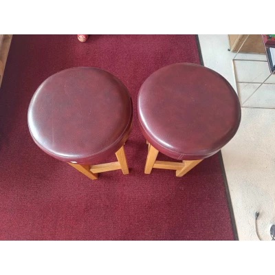 Tabouret en cuire – Image 2