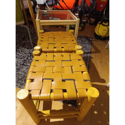 Tabouret en cuire tressé – Image 2