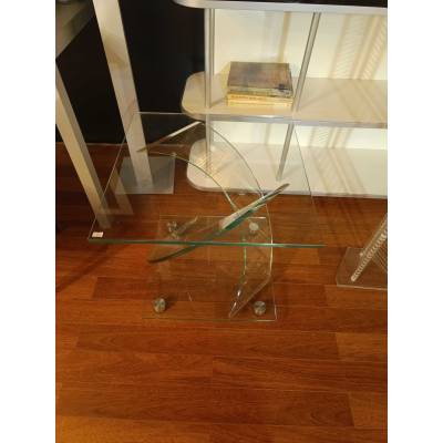Table d'appoint en verre – Image 2