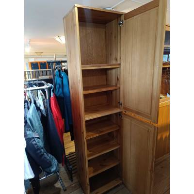 Petit armoire en bois – Image 2