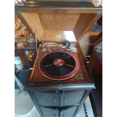 Gramophone – Image 2