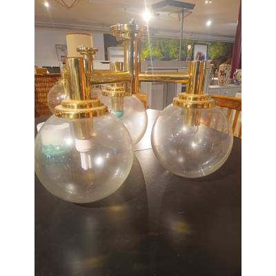 Suspension – Image 2
